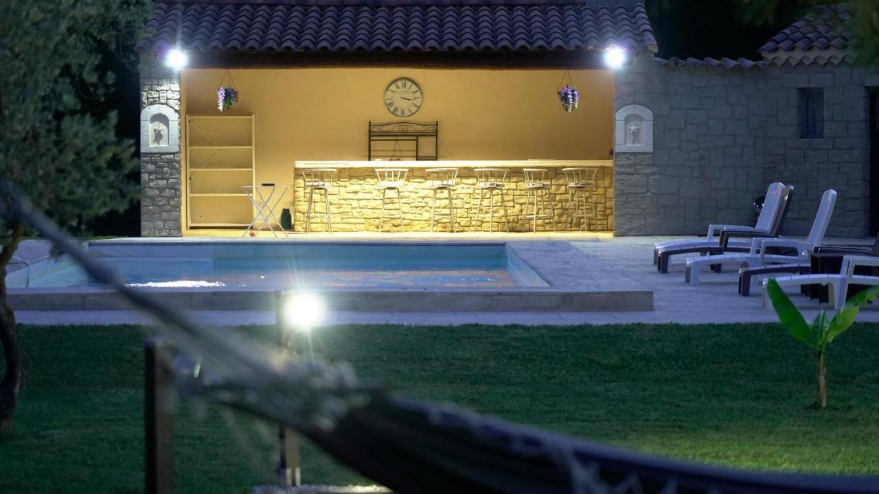 Chambres D'Hotes Le Saint Victor - Provence, Vaucluse Pernes-les-Fontaines Exterior foto