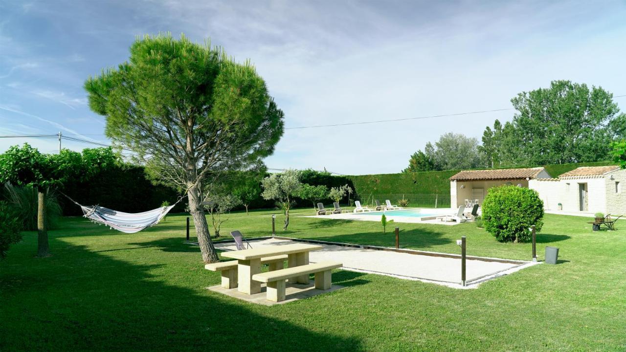 Chambres D'Hotes Le Saint Victor - Provence, Vaucluse Pernes-les-Fontaines Exterior foto